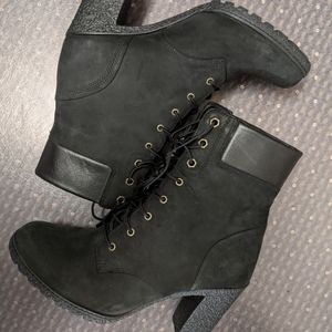 Black Timberland boots